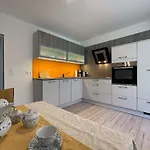 Marions Ξενοδοχείο με διαμερίσματα 4*